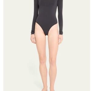 SKIMS Essential Smoothing Scoop-Neck Thong Bodysuit